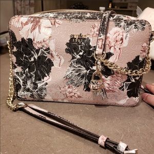Blush floral Guess crossbody